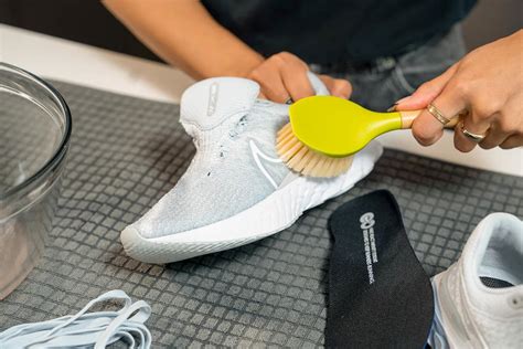 how to clean shoes mesh|how to clean vapormax flyknit.